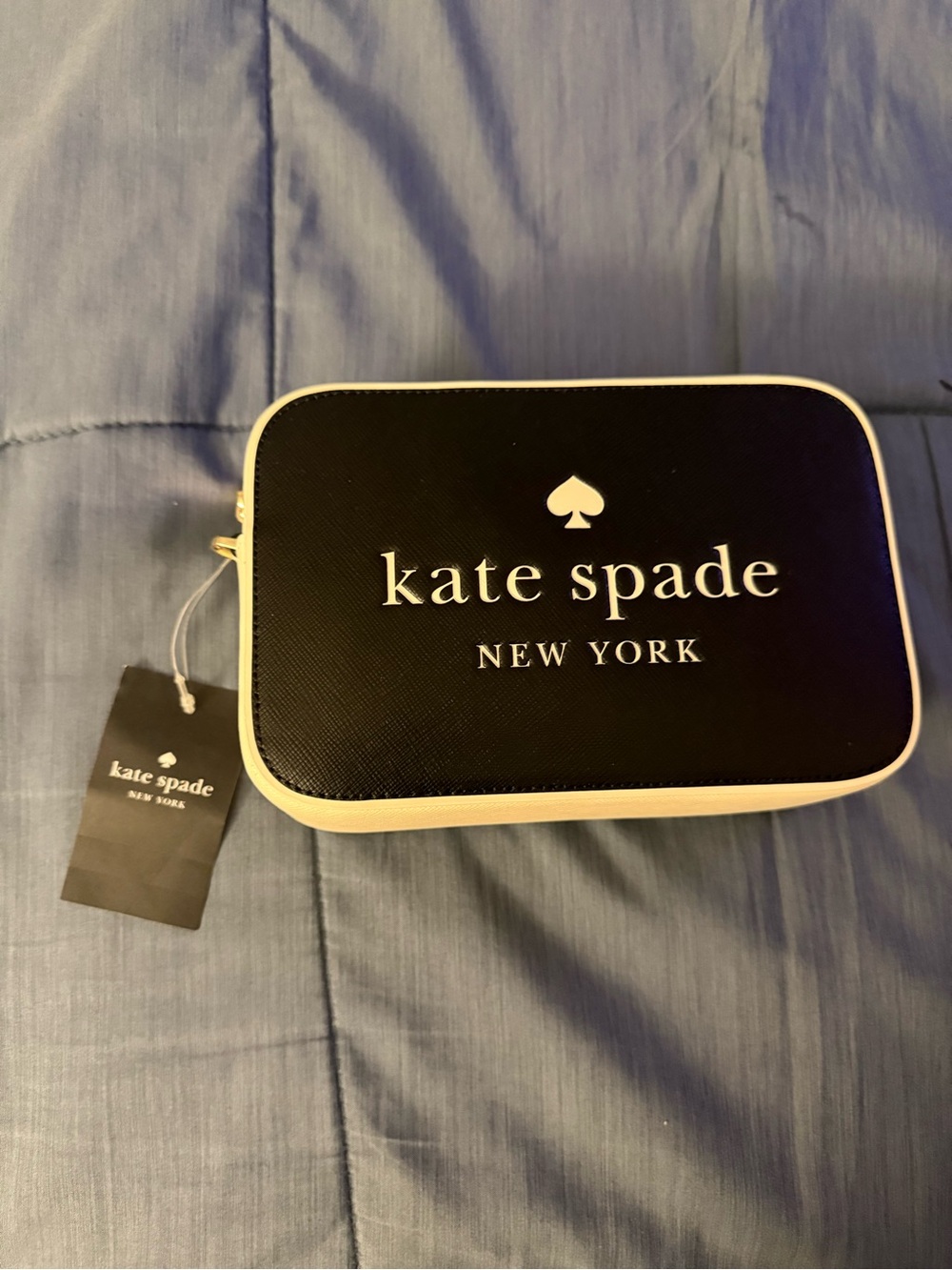 Kate Spade “Oh Snap Camera Bag” Crossbody